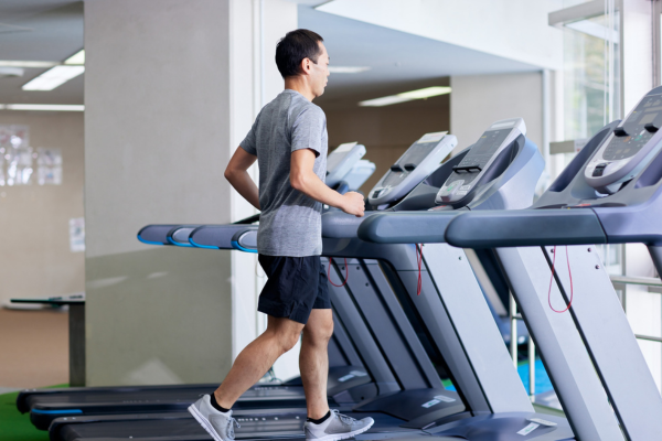 Read more about the article How to Use Treadmill Efficiently That Improves Your Heart Health